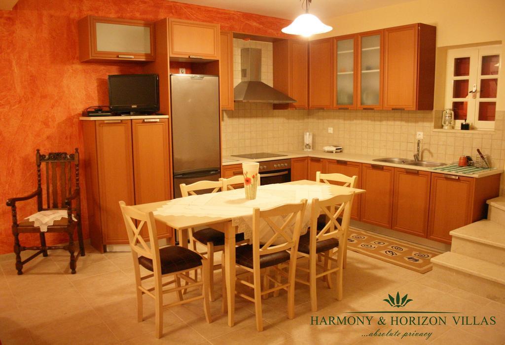 Harmony And Horizon Villas Athánion Екстериор снимка