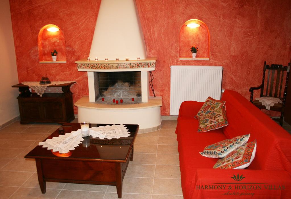 Harmony And Horizon Villas Athánion Екстериор снимка