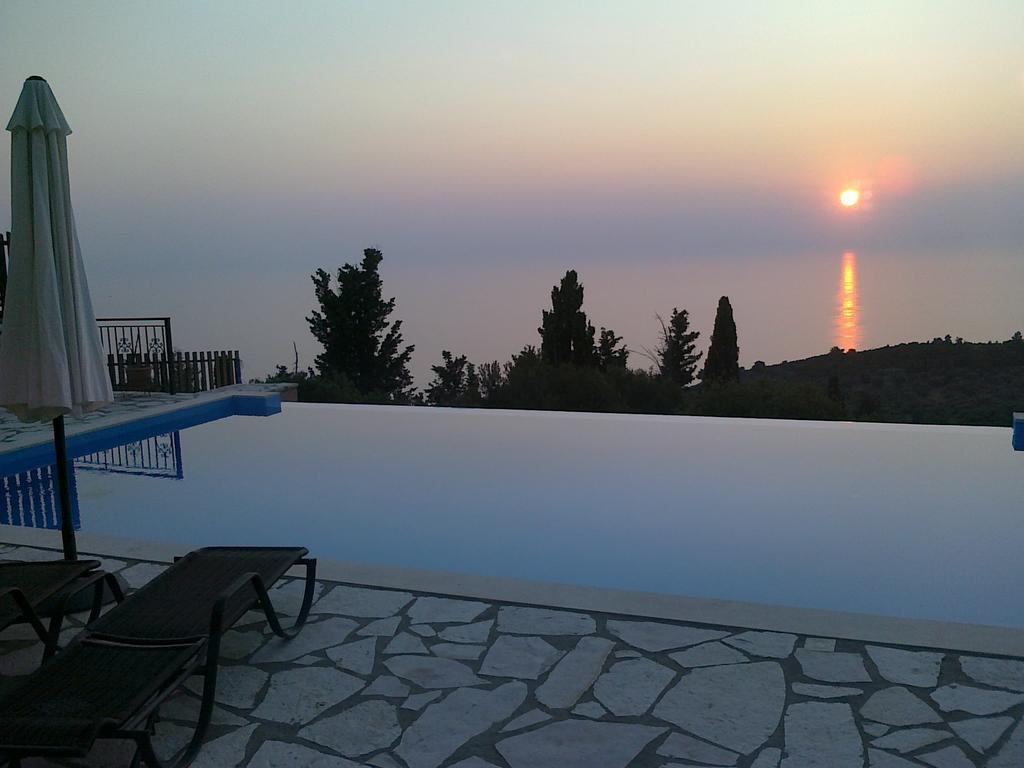 Harmony And Horizon Villas Athánion Екстериор снимка